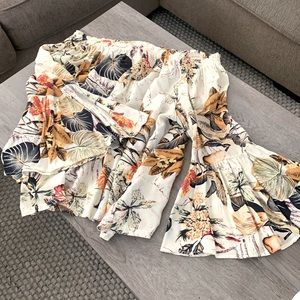 Off the Shoulder Bell Sleeve Blouse